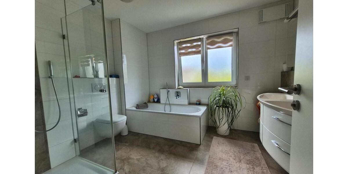 Doppelhaushälfte Königsbrunn - 5 Zimmer, 148 m&sup2;, 880.000&euro; | Angebot:26850852