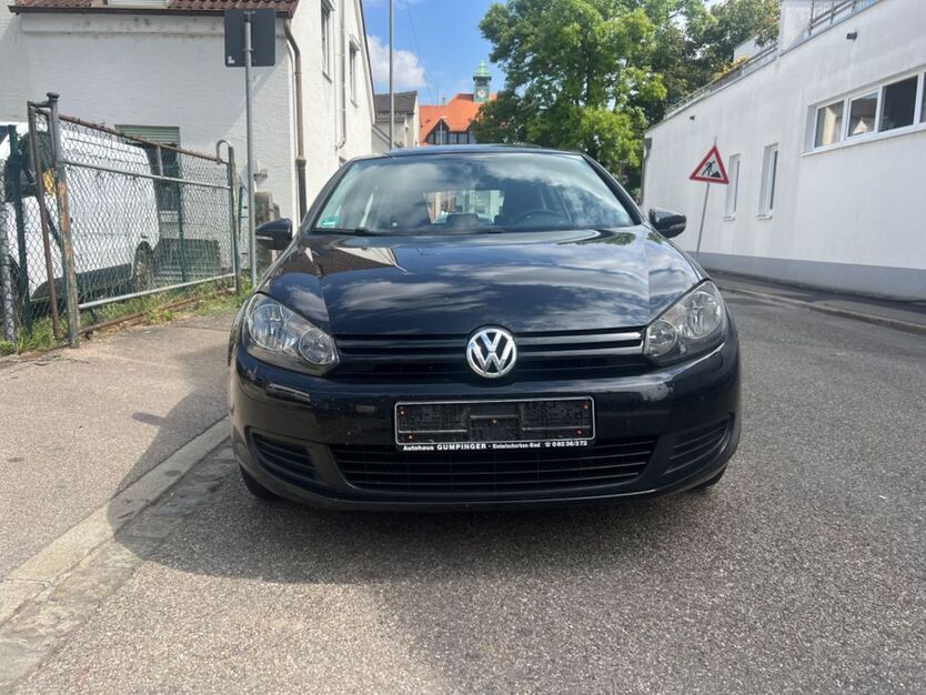 VW Golf 305.000 km 1.999 € Augsburg 86154