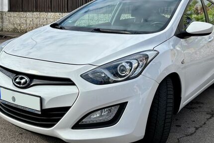 Hyundai i30 173.000 km 4.900 &euro; Augsburg 86157