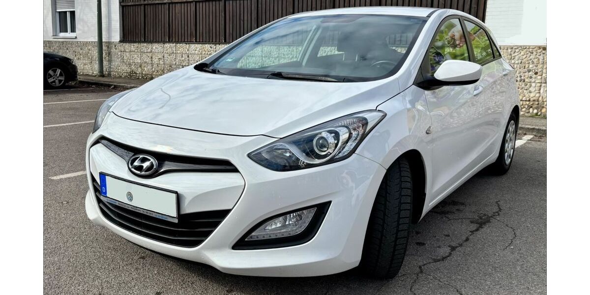 Hyundai i30 173.000 km 5.300 &euro; Augsburg 86157
