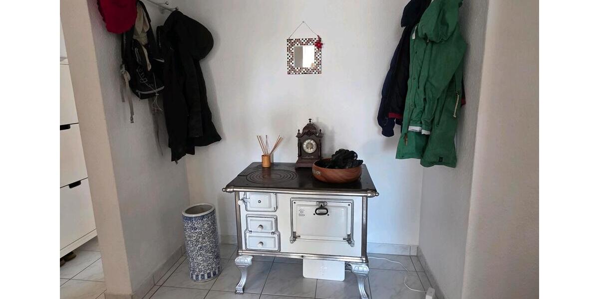 Etagenwohnung Neusäß - 4 Zimmer, 96 m&sup2;, 1.500&euro; | Angebot:25128388