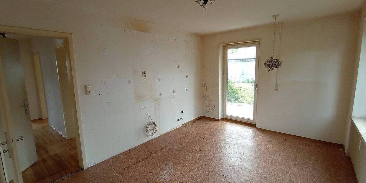Mehrfamilienhaus, Wohnhaus Neusäß - 8 Zimmer, 200 m&sup2;, 720.000&euro; | Angebot:26865308