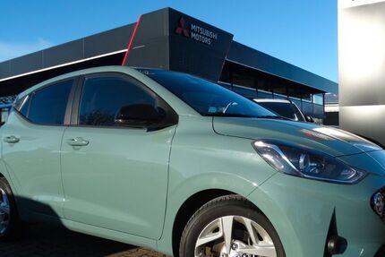 Hyundai i10 9.785 km 14.490 &euro; Königsbrunn 86343