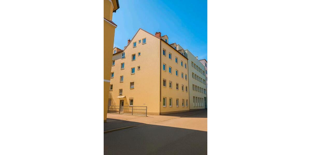 Innenstadt, 2 Zimmer, kernsaniert, Zentral frei, wie neu 2 zimmer