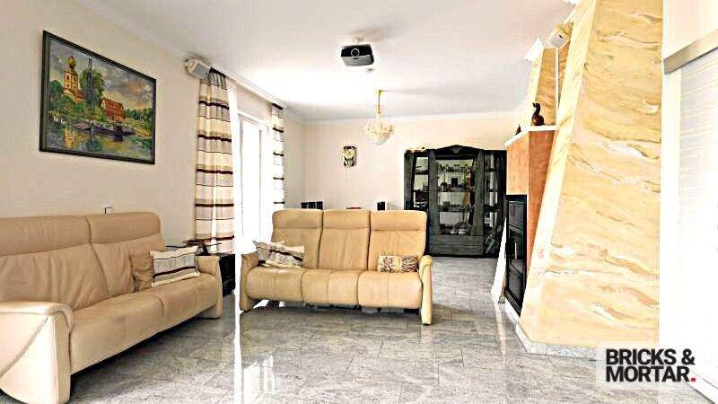 Einfamilienhaus Augsburg Oberhausen - 4 Zimmer, 135 m&sup2;, 1.090.000&euro; | Angebot:25896546