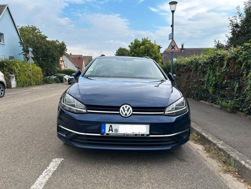 VW Golf 137.100 km 14.000 € Augsburg 86153