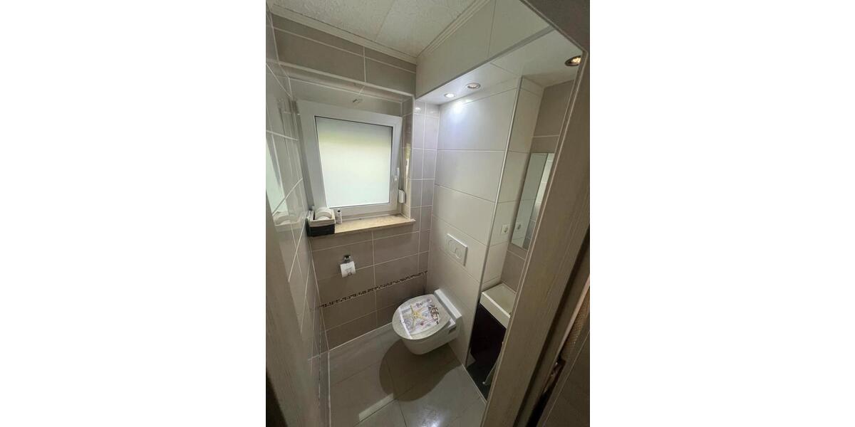 Charmantes Reiheneckhaus mit Wintergarten 4 zimmer