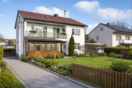 Haus Zusmarshausen - 10 Zimmer, 192 m&sup2;, 598.000&euro; | Angebot:26166482
