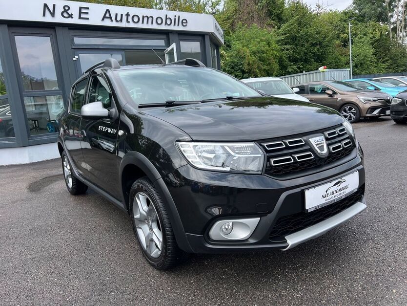 Dacia Sandero 135.000 km 6.490 € Augsburg 86165