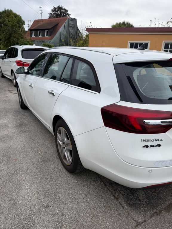 Opel Insignia 232.300 km 5.400 € Zusmarshausen 86441