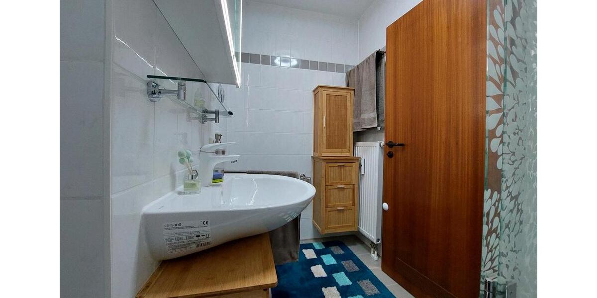 Dachgeschoßwohnung Gersthofen - 1 Zimmer, 40 m&sup2;, 900&euro; | Angebot:25218931