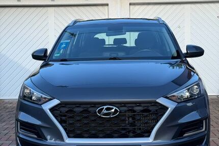 Hyundai TUCSON 99.521 km 17.400 &euro; Königsbrunn 86343