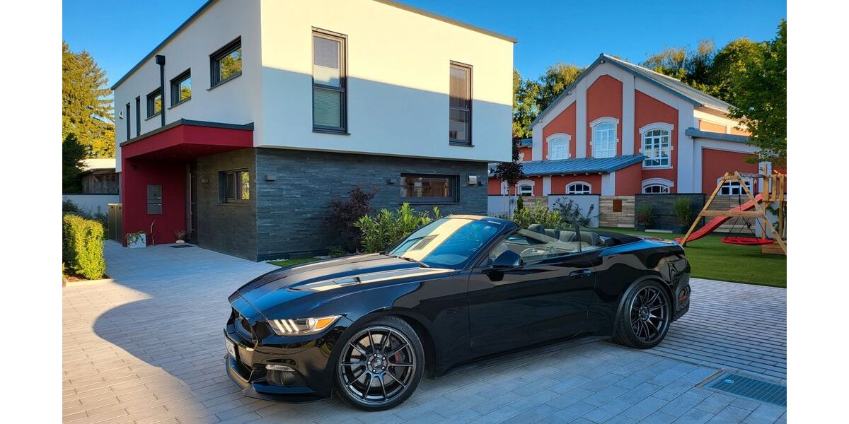 Ford Mustang 31.000 km 35.900 &euro; Schwabmünchen 86830