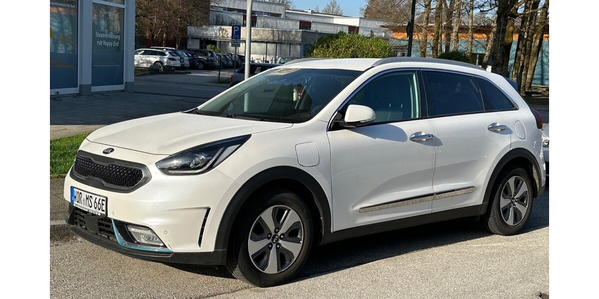 Kia Niro 60.900 km 19.200 € Geretsied 