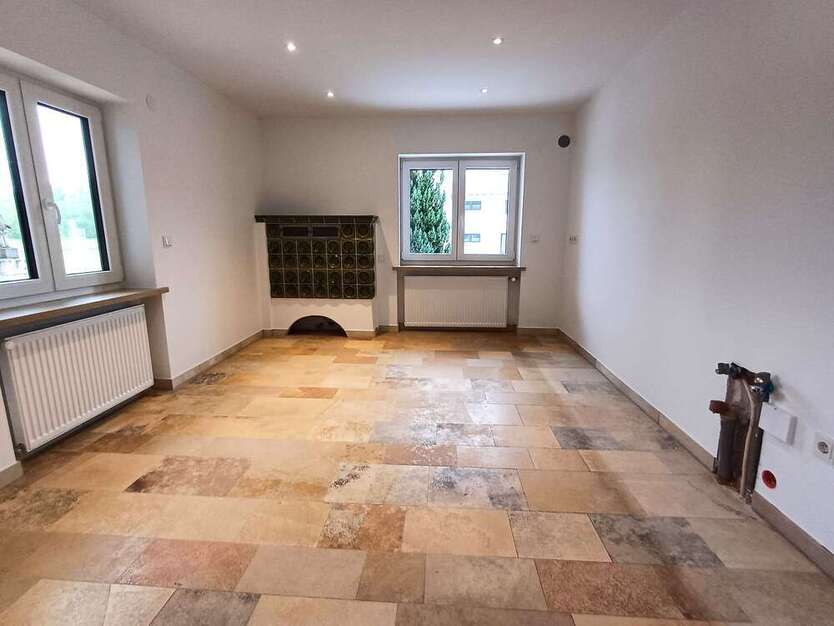 Haus zum Mieten in Aichach 1.600 € 123 m²