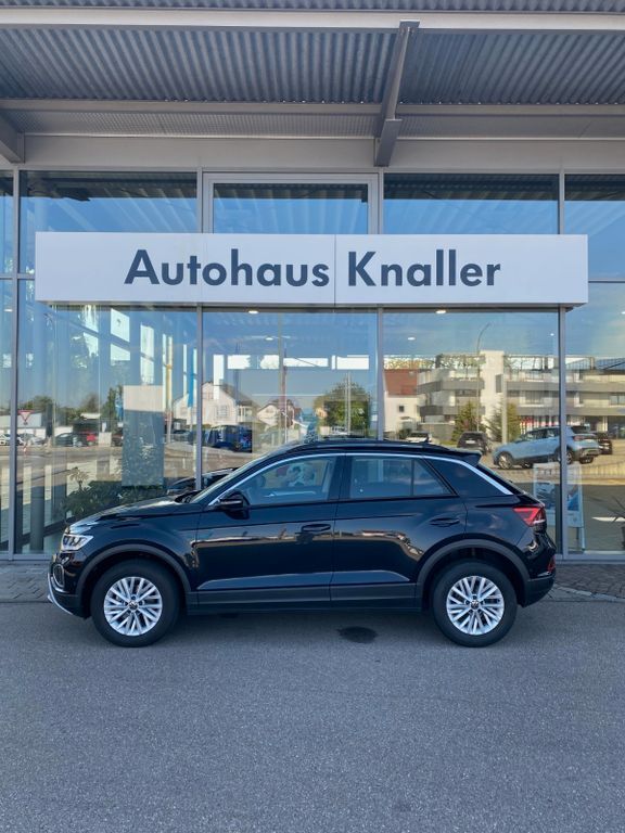 VW T-Roc 4.425 km 31.591 € Königsbrunn 86343