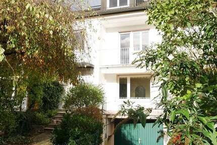 Haus zum Kaufen in Augsburg 585.000 € 123 m² 5 zimmer