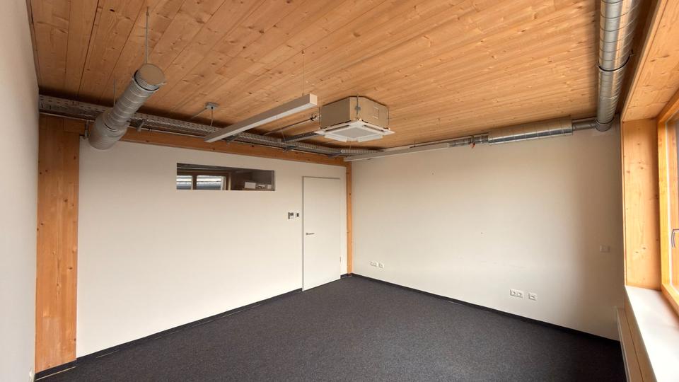 Gewerbeobjekt Augsburg Lechhausen - 12&euro; | Angebot:26383989