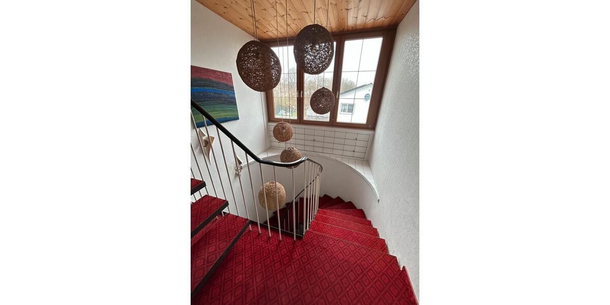 Einfamilienhaus Pöttmes - 17 Zimmer, 300 m&sup2;, 3.350&euro; | Angebot:24448406