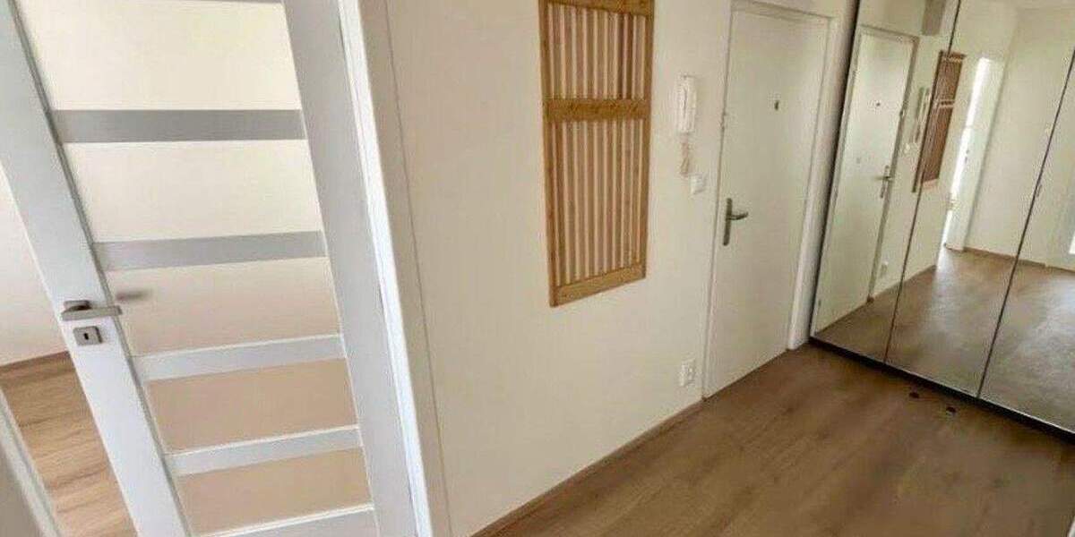 Etagenwohnung Neusäß - 3 Zimmer, 78 m&sup2;, 390.000&euro; | Angebot:25525632