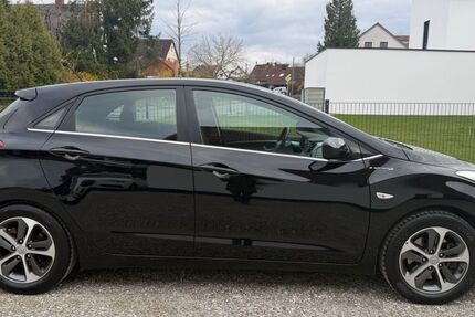 Hyundai i30 115.000 km 10.890 &euro; Mammendorf 82291