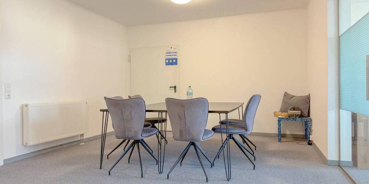 Gelegenheit - Wohnen & Arbeiten unter einem Dach mit großflächiger Lagehalle in Rehling 1 zimmer