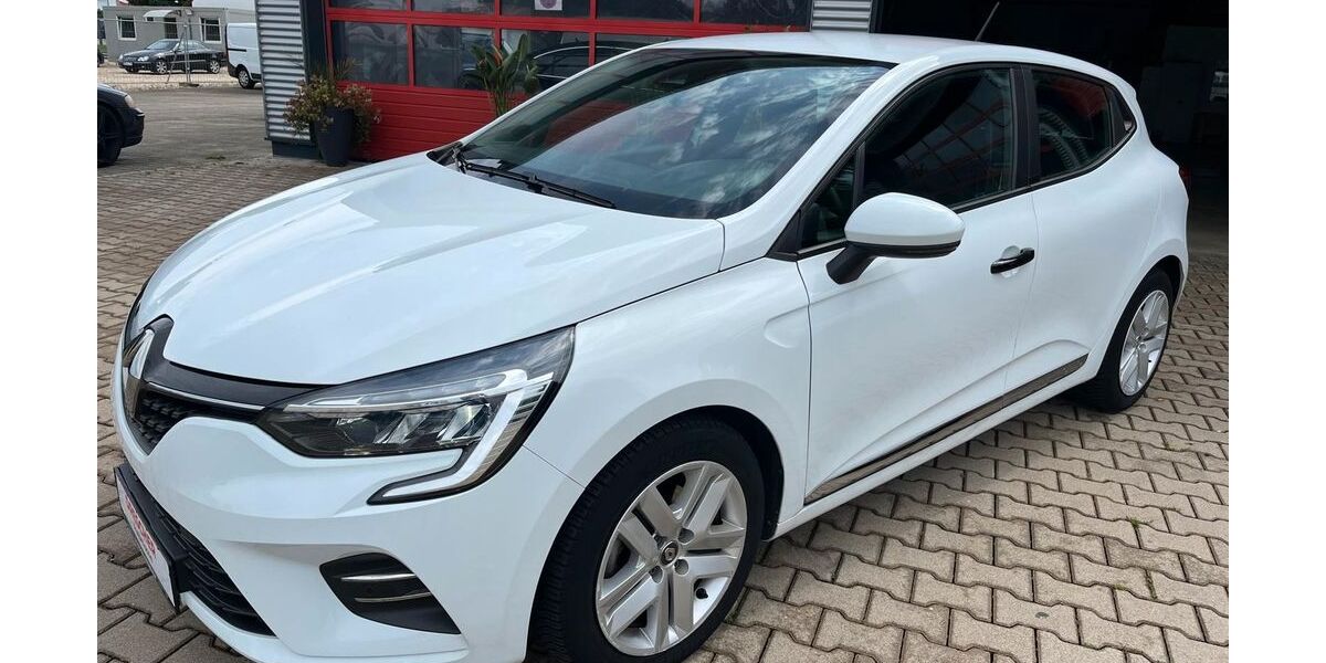 Renault Clio 120.000 km 12.900 € Königsbrunn 86343