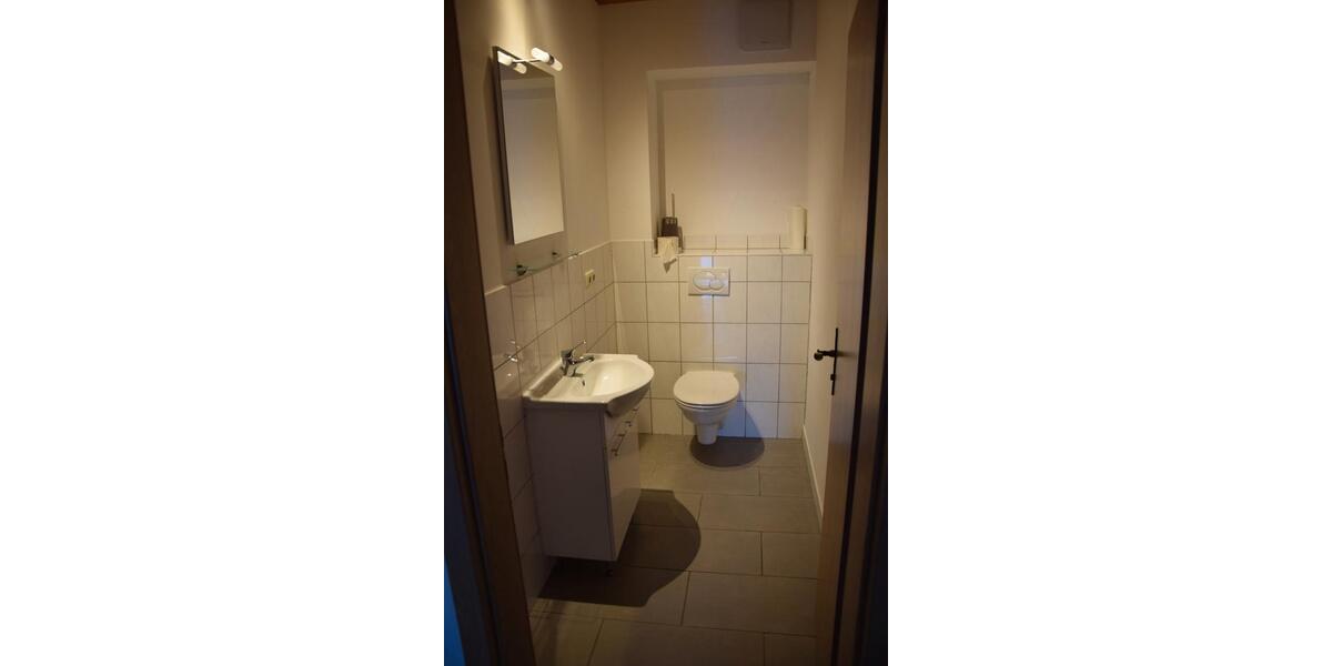 Etagenwohnung Aichach - 3 Zimmer, 94 m&sup2;, 1.150&euro; | Angebot:26416507