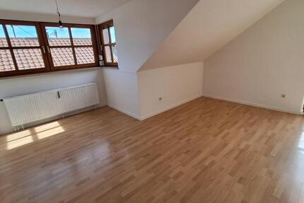 Wohnung Neusäß - 2 Zimmer, 56 m&sup2;, 635&euro; | Angebot:26431192