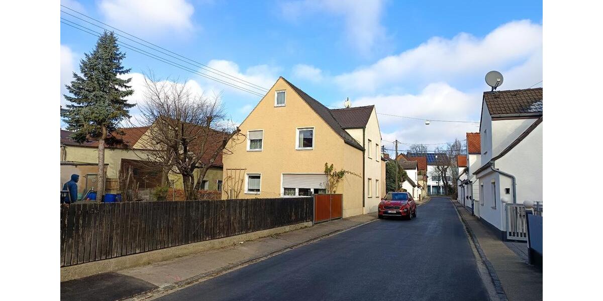 Einfamilienhaus Augsburg Bärenkeller - 8 Zimmer, 145 m&sup2;, 720.000&euro; | Angebot:25363242