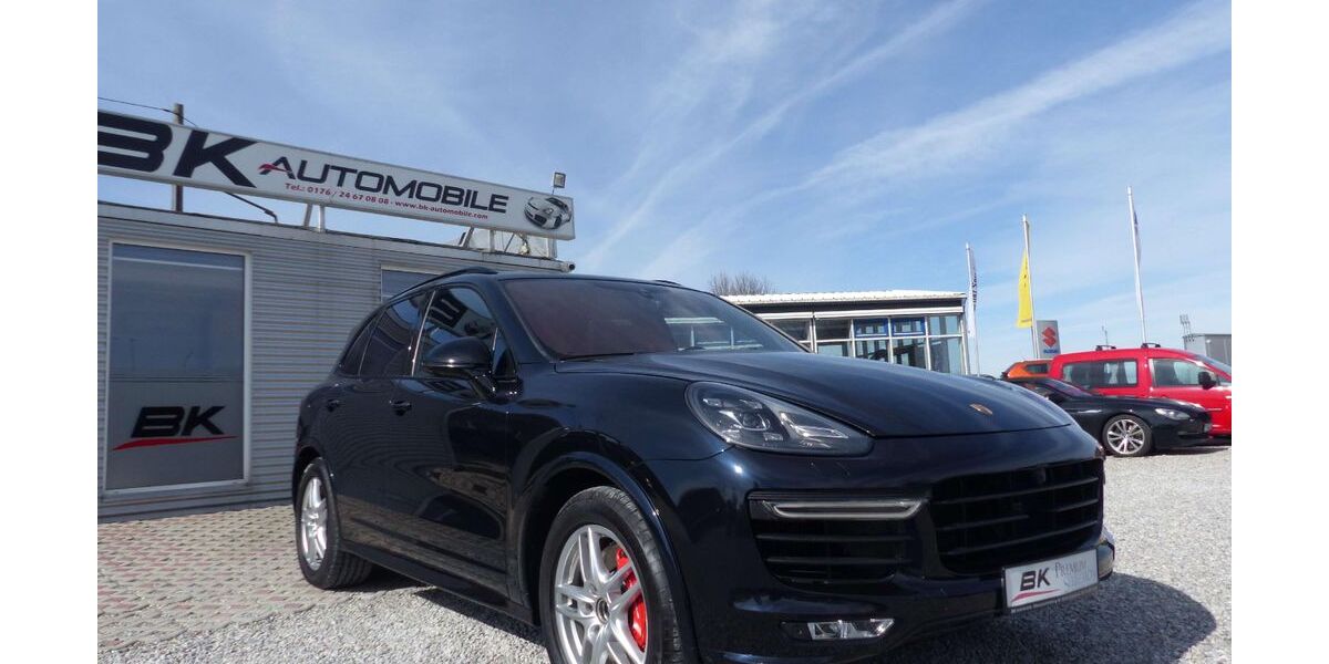 Porsche Cayenne 238.900 km 31.990 &euro; Königsbrunn 86343