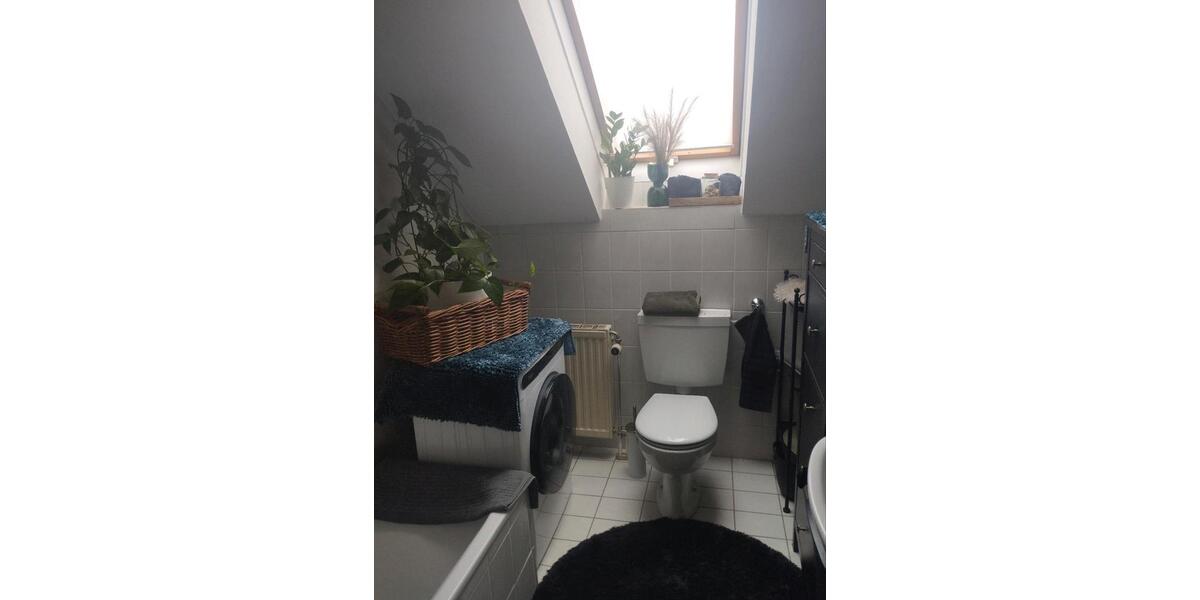 Dachgeschoßwohnung Aichach - 2 Zimmer, 51 m&sup2;, 830&euro; | Angebot:26480055