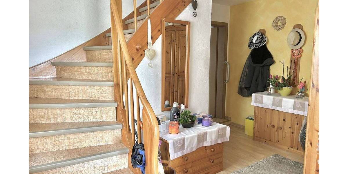 Einfamilienhaus Diedorf - 7 Zimmer, 172 m&sup2;, 565.000&euro; | Angebot:26886171