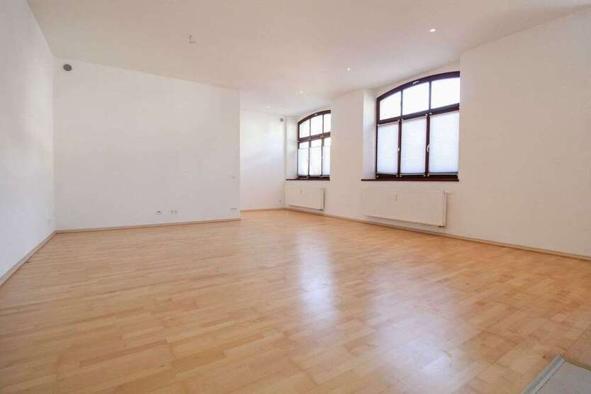 Wohnung zum Kaufen in Augsburg 400.000 € 76.28 m²