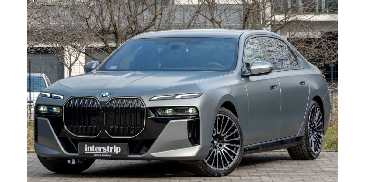 BMW 740 8.500 km 99.990 &euro; Langweid am Lech 86462