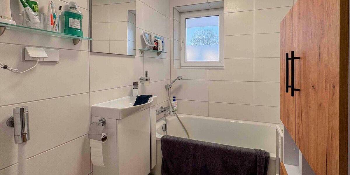 Mehrfamilienhaus, Wohnhaus Mering - 9 Zimmer, 227 m&sup2;, 595.000&euro; | Angebot:26016683