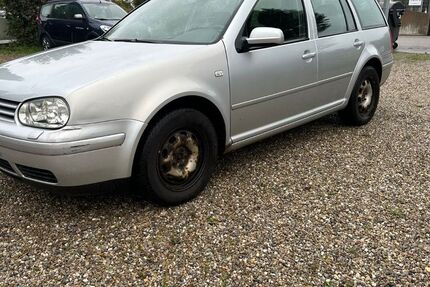VW Golf 299.000 km 1.200 € Mering 86415
