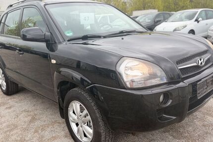 Hyundai TUCSON 146.307 km 4.150 &euro; Augsburg 86167