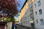 Freistehend - 2x2 ZKB oder 5 ZKB mit großem Sonnenbalkon im Herzen Göggingens