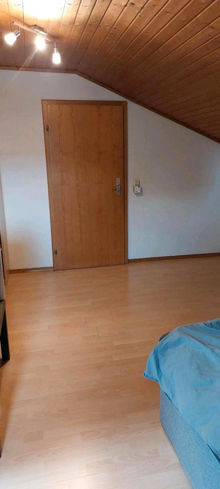 3 Zimmer Wohnung im 1.OG