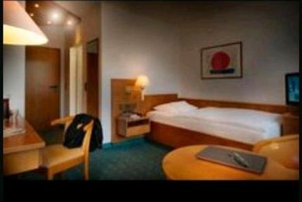Wohnung Augsburg Lechhausen - 1 Zimmer, 18 m&sup2;, 750&euro; | Angebot:26476764