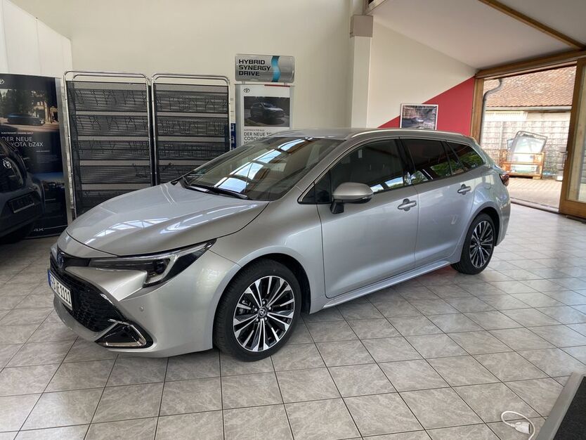 Toyota Corolla 8.500 km 28.640 € Moorenweis 82272