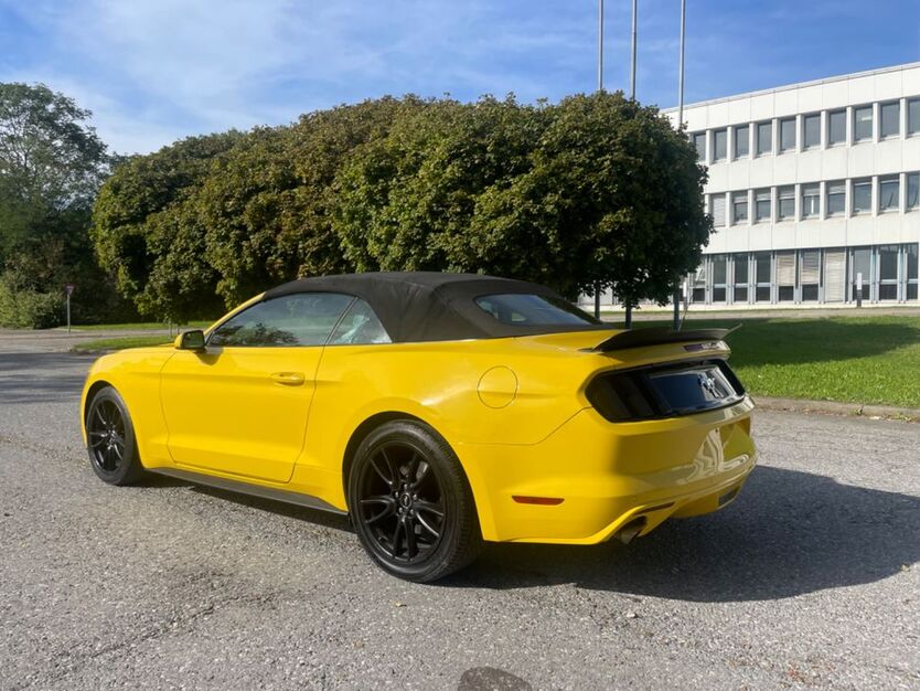 Ford Mustang 56.351 km 22.500 € Friedberg 86316