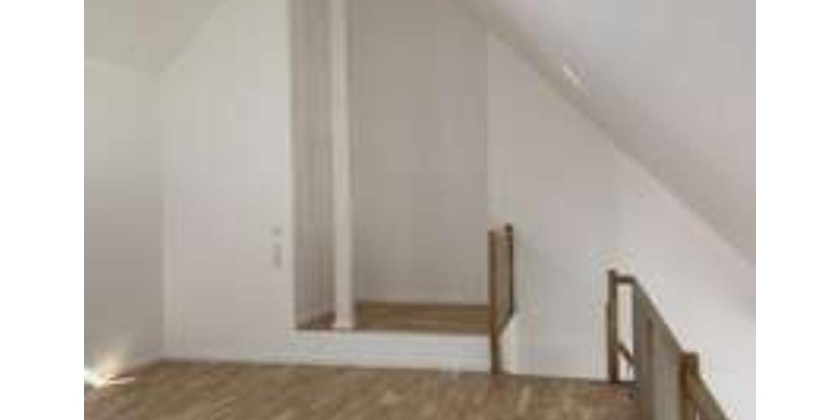 Dachgeschoßwohnung Langerringen - 2 Zimmer, 114 m&sup2;, 1.190&euro; | Angebot:24780074