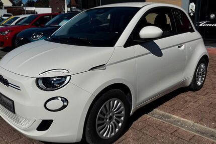 Fiat 500e 8.931 km 24.980 € Diedorf / Augsburg 86420