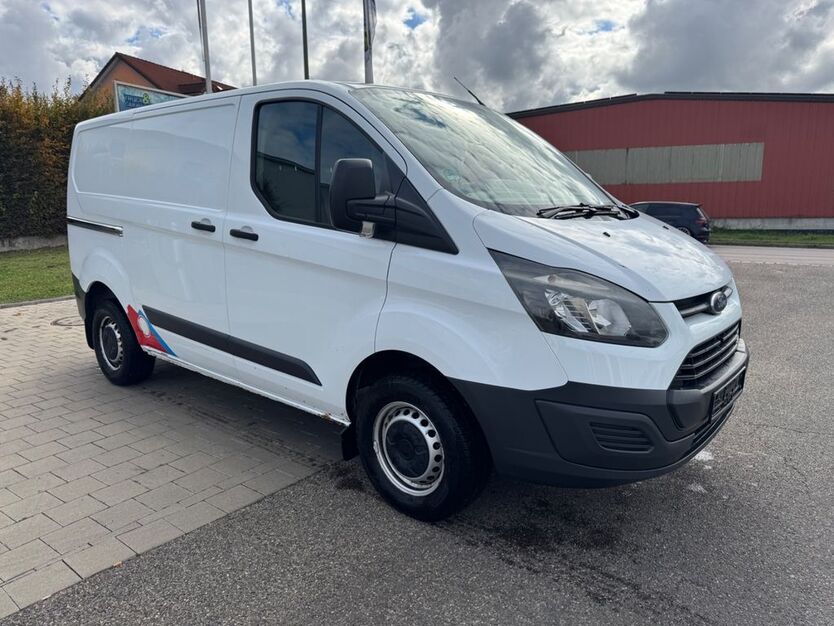 Ford Transit Custom 250.000 km 4.900 € Jettingen-scheppach 89343