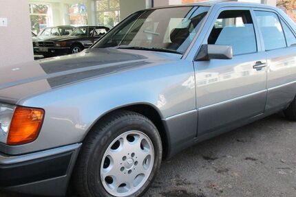 Mercedes-Benz 230 143.300 km 14.500 &euro; Weil 86947