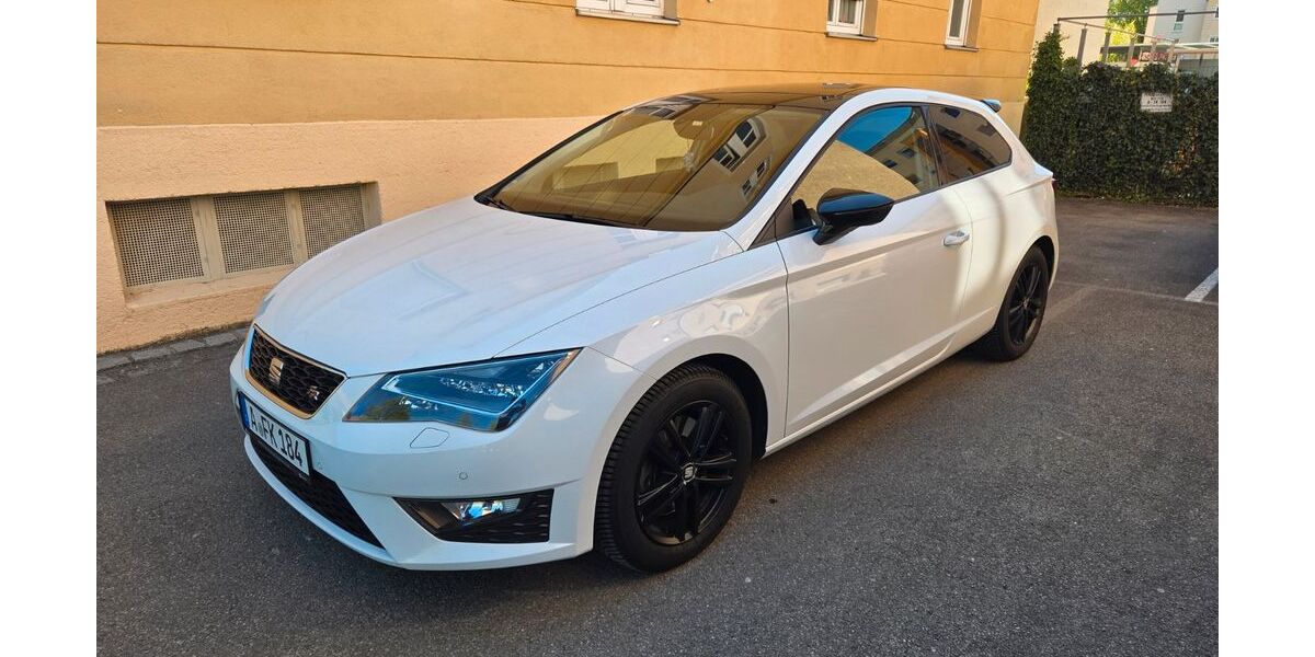 Seat Leon 122.000 km 12.500 &euro; Augsburg 86159