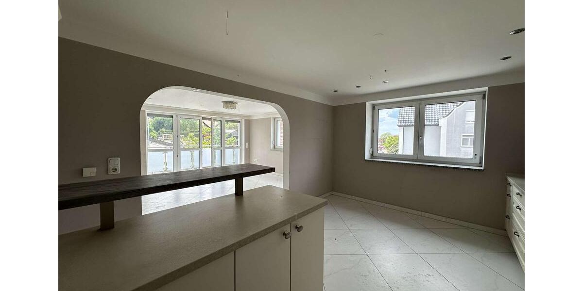 Etagenwohnung Friedberg - 3 Zimmer, 118 m&sup2;, 1.600&euro; | Angebot:26632572