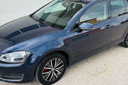 VW Golf 92.400 km 10.900 &euro; Kühbach 86556